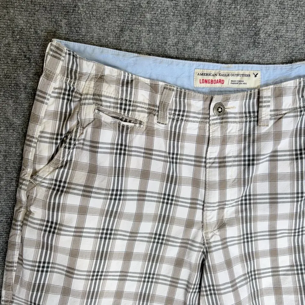 American Eagle Longboard Mens 38 Gray White Plaid Cargo Shorts Cotton Flat Front